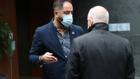 Alzórriz pide a Esparza que