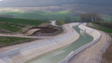 Acciona vende su 50% de la sociedad que explota la zona regable del Canal de Navarra
