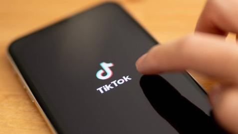 El CEO de TikTok dimite ante las presiones de Trump