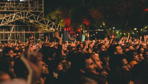 El festival Azkena Rock de Vitoria se suspende y anuncia su regreso en 2022