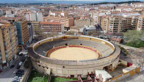 Vista aérea de la plaza de toros de Tudela. Vista aérea de la plaza de toros de Tudela.