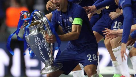 El Chelsea, capitaneado por el futbolista navarro César Azpilicueta, ha logrado su segundo título de la Liga de Campeones tras imponerse este sábado en Oporto al Manchester City por 1-0.