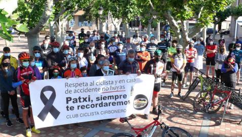 Recuerdo a un ciclista cirbonero fallecido tras ser atropellado
