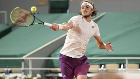 Stefanos Tsitsipas, durante la final de Roland Garros ante Djokovic.