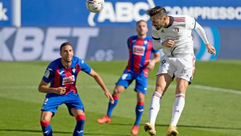 Osasuna, pendiente de la salida de Enric Gallego al Eibar