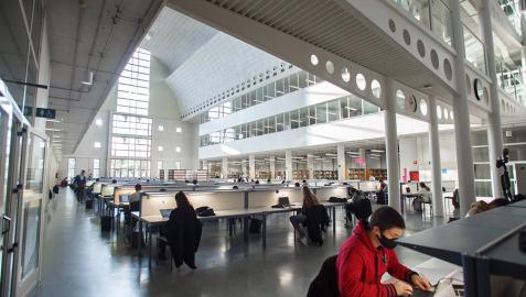 Estudiantes en la UPNA