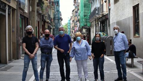 Desde la izquierda Francisco Javier Moral; Alfonso Artazcoz; Paxty Zariquiegui; Paqui Etayo, Amaia García y Francisco Javier Navarro Desde la izquierda Francisco Javier Moral; Alfonso Artazcoz; Paxty Zariquiegui; Paqui Etayo, Amaia García y Francisco Javier Navarro
