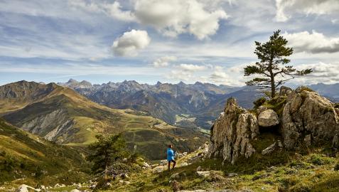 Paisaje de alta montaña en el pirenaico valle de Belagua.