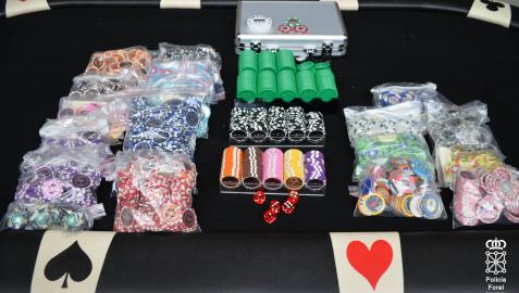 Material de póker incautado en la operación llevada a cabo en 2018 en Ansoáin.
