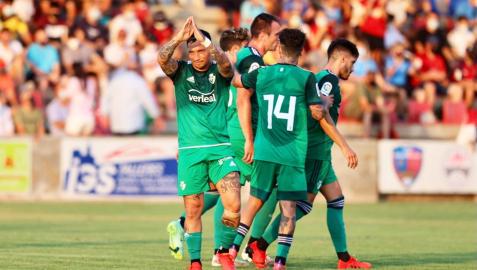 Amistoso en Ribaforada entre el C.A. Osasuna y la S.D. Huesca