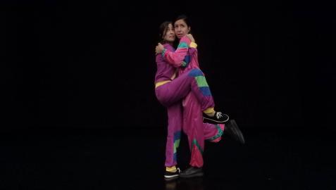 Maitane Perez (izda.) y Maider Lekunberri, en un ensayo de Vacío.
