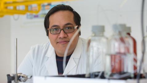 Jesús Fidel Gonzáles, ingeniero químico a cargo de la investigación
