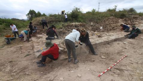 Excavación en Mañeru