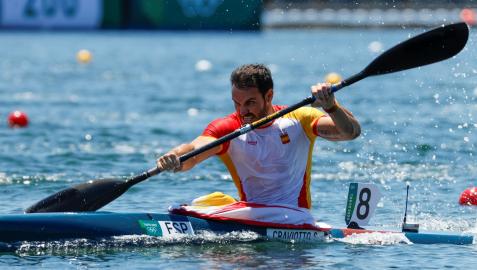 Saúl Craviotto, en la final de 200 m kayak individual masculino de piragüismo en esprint de los Juegos Olímpicos de Tokio 2020