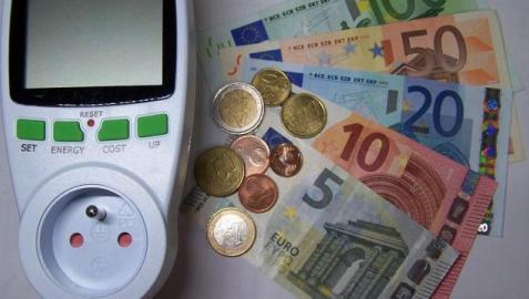 El precio de la luz pulveriza su récord y este jueves alcanzará los 288,53 €/MWh
