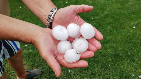 Tamaño del granizo que cayó en Fustiñana