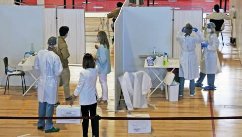 Durante el curso pasado, se practicaron 34.042 PCR y 10.769 test de antígenos a alumnos y profesionales de la Universidad de Navarra