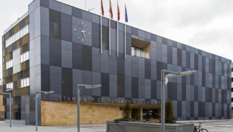 A prisión los dos detenidos acusados de apuñalar a un joven en Burlada