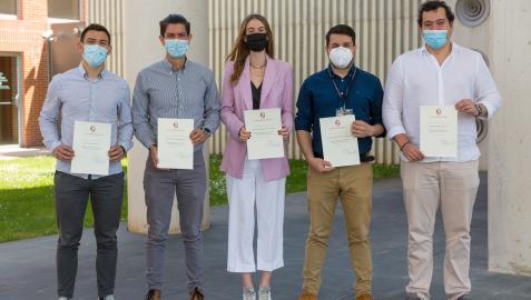 'Elénpis' fue el grupo ganador en la VIII edición. Lo formaron María Cristina de Ochoa, Ronald Andrey Montero, Augusto Pérez, Juan Pablo Unfried e Iván Zubiri.
