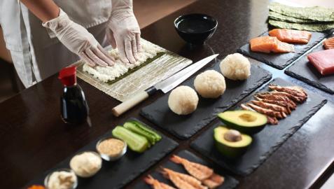 Preparación de comida japonesa