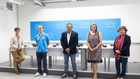 UNIDOS POR BARDENAS De izda. a dcha.: Eloísa Ramírez, Juan Ignacio Latorre Biel, José Mari Agramonte, Conchi Ausejo y Glòria Munilla.