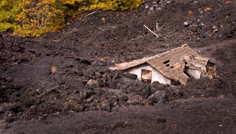 Destrozos volcán