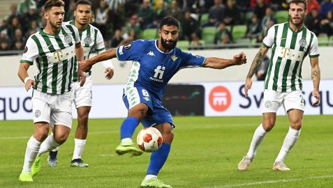 Con este derechazo anotó Fekir el 0-1 para el Betis