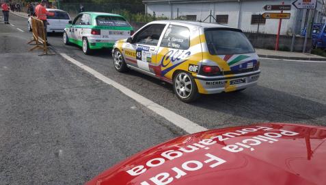 Imagen de un coche de la Policía Foral en la Subida a Urbasa.