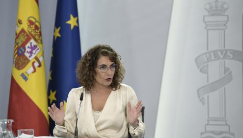 La ministra de Hacienda y Función Pública, Maria Jesús Montero, comparece en rueda de prensa para presentar el anteproyecto de Ley de Presupuestos Generales del Estado para 2022