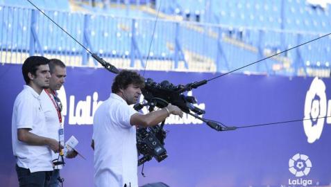 Responsables de LaLiga, con una cámara aérea