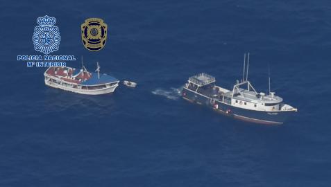 Agentes de Policía Nacional, durante la operación