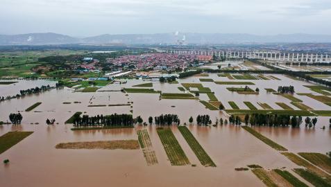 Inundaciones y desbordamiento del río Amarillo en la provincia de Shanxi, en el norte de China