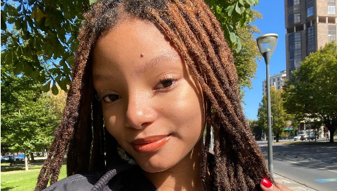 La actriz de 'La Sirenita' Halle Bailey en Pamplona La actriz de 'La Sirenita' Halle Bailey en Pamplona