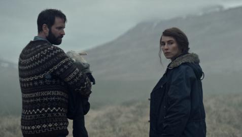 lamb Naomi Rapace, protagonista de 'Lamb'