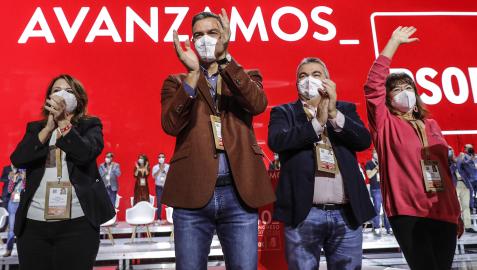 Adriana Lastra, Pedro Sánchez, Santos Cerdán y Cristina Narbona Adriana Lastra, Pedro Sánchez, Santos Cerdán y Cristina Narbona, en el 40 Congreso Federal del PSOE