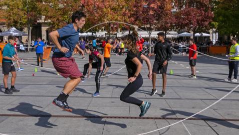 La plaza de los Fueros, en un momento de las actividades realizadas al mediodía La plaza de los Fueros, en un momento de las actividades realizadas al mediodía