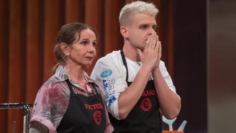 masterchef celebrity Victoria Abril y Arkano, momentos antes de conocer quién era el expulsado