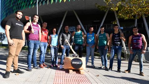 Parte de los aizkolaris que tomarán parte en el trofeo individual sherpa, que tendrá su final el 18-N Parte de los aizkolaris que tomarán parte en el trofeo individual sherpa, que tendrá su final el 18-N