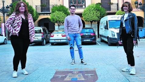 Desde la izda., Leire del Río, Iván Juguera y Noemí Allo. Son parte del equipo organizador