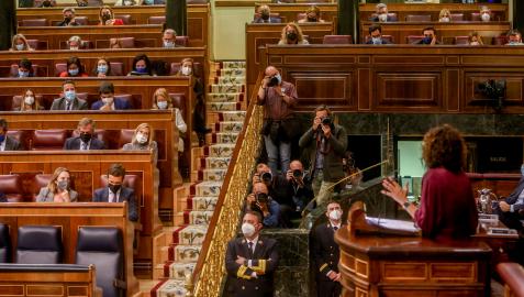 La ministra de Hacienda, María Jesús Montero, interviene en el Congreso