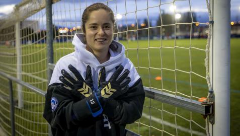 Maitane Zalba, este jueves por la tarde antes de iniciar la sesión de trabajo en los anexos de Tajonar
