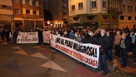 Protesta de los vecinos de la Milagrosa el pasado día 22 de octubre Protesta de los vecinos de la Milagrosa el pasado día 22 de octubre