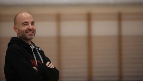 Jordi Juste, entrenador del Basket Navarra Club, el jueves por la mañana en el Polideportivo Arrosadía en Pamplona Jordi Juste, entrenador del Basket Navarra Club, el jueves por la mañana en el Polideportivo Arrosadía en Pamplona