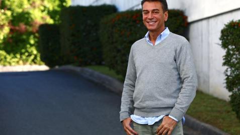 El escritor Juan Franco, que ha publicado su primera novela El grito del fuego. El escritor Juan Franco, que ha publicado su primera novela El grito del fuego.