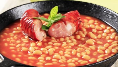 11528750_l La butifarra es clave en esta receta de Karlos Arguiñano