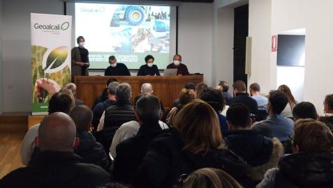 Representantes de Geoalcali aportaron información del proyecto a posibles proveedores locales. Representantes de Geoalcali aportaron información del proyecto a posibles proveedores locales.