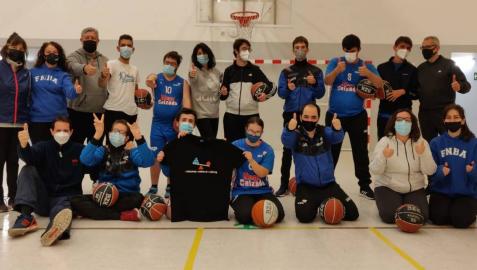 El equipo de psicobasket de la Fundación Navarra de Baloncesto Ardoi se suma a la campaña contra el acoso escolar El equipo de psicobasket de la Fundación Navarra de Baloncesto Ardoi se suma a la campaña contra el acoso escolar