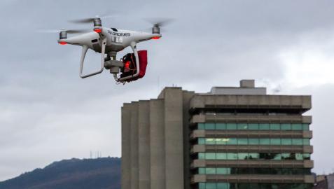 El Ayuntamiento analiza con la ayuda de dos drones el tráfico en Yanguas y Miranda y la Plaza de los Fueros El Ayuntamiento analiza con la ayuda de dos drones el tráfico en Yanguas y Miranda y la Plaza de los Fueros