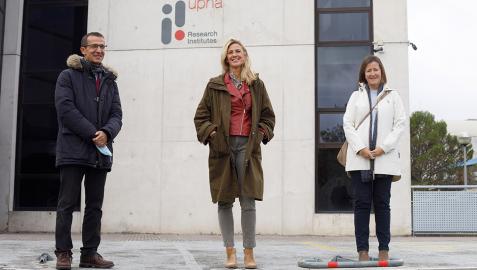 Juan Maté, Idoia Labayen y María González de Audicana El nuevo equipo directivo del IS-FOOD, en la UPNA. De izda. a dcha., Juan Maté, Idoia Labayen y María González de Audicana