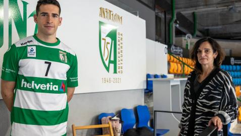 martín ganuza Martín Ganuza y la presidenta de Anaitasuna, Mertxe López